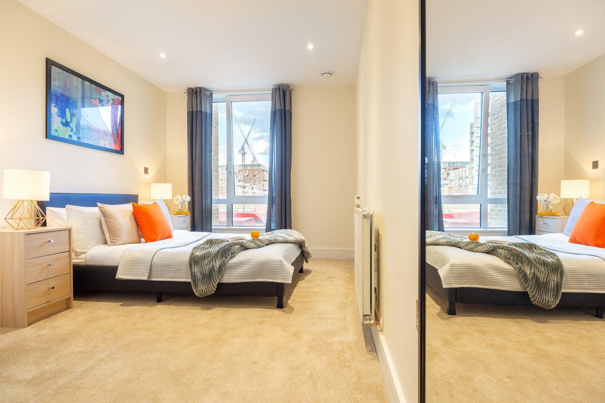 Two Bedroom Serviced Apartment With Balcony In Weymouth Building, Deacon Street Лондон Екстериор снимка